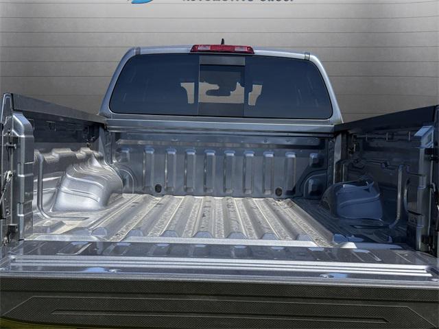 Photo of 2025 Gun Metallic Nissan Frontier