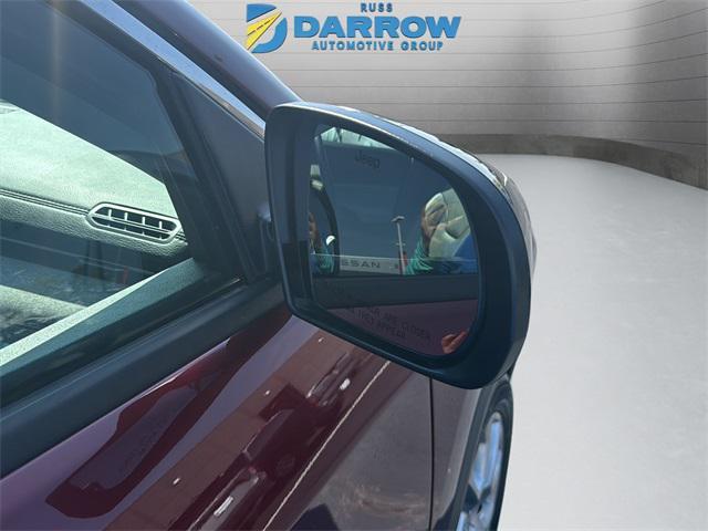 Photo of 2022 Velvet Red Pearlcoat Jeep Compass