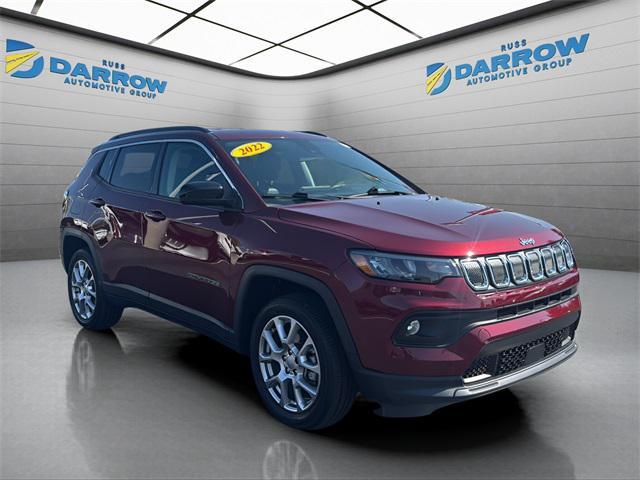 Photo of 2022 Velvet Red Pearlcoat Jeep Compass