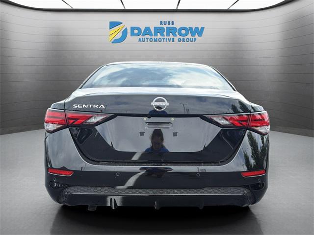 Photo of 2025 Super Black Nissan Sentra