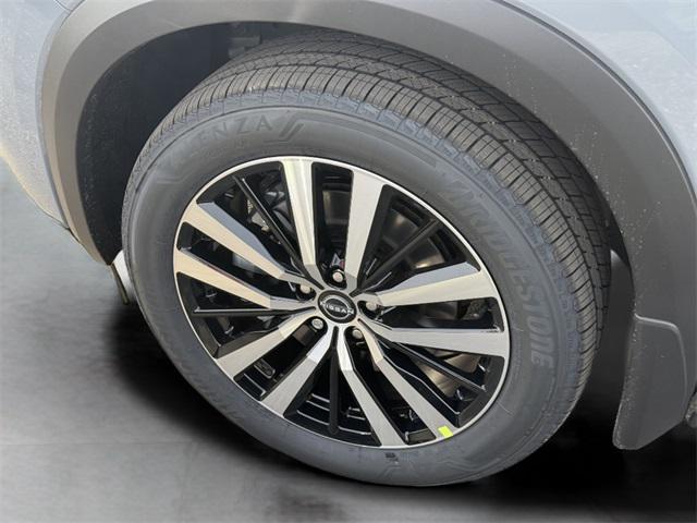 Photo of 2025 Boulder Gray Pearl Nissan Pathfinder