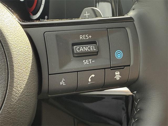 Photo of 2025 Boulder Gray Pearl Nissan Pathfinder