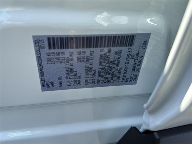 Photo of 2026 Glacier White Nissan Rogue