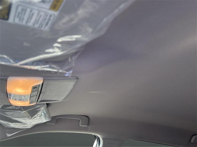 Photo of 2026 Glacier White Nissan Rogue