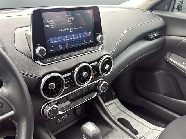 Photo of 2022 Super Black Nissan Sentra
