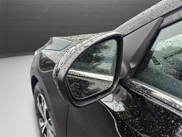 Photo of 2022 Super Black Nissan Sentra