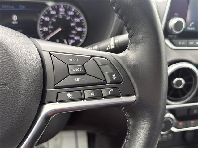 Photo of 2022 Super Black Nissan Sentra