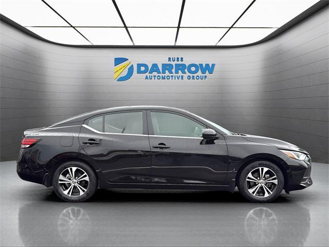 Photo of 2022 Super Black Nissan Sentra