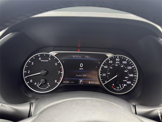 Photo of 2022 Super Black Nissan Sentra