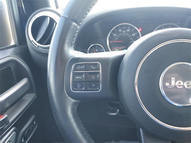 Photo of 2015 Black Clearcoat Jeep Wrangler Unlimited