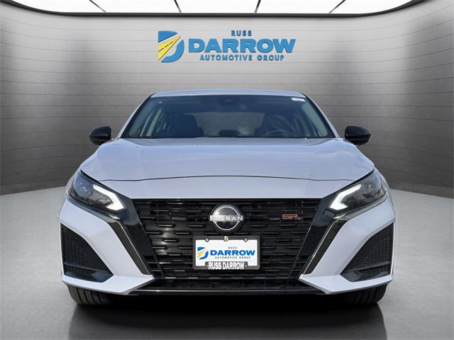 Photo of 2025 Gray Sky Pearl Nissan Altima