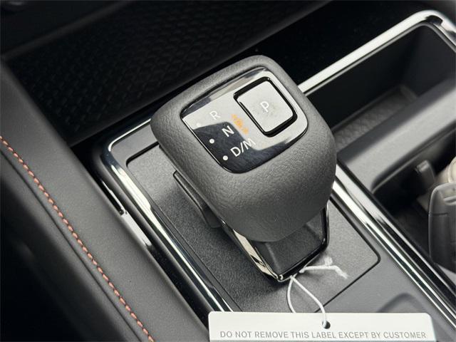 Photo of 2025 Super Black Nissan Pathfinder