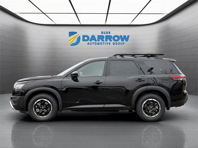 Photo of 2025 Super Black Nissan Pathfinder