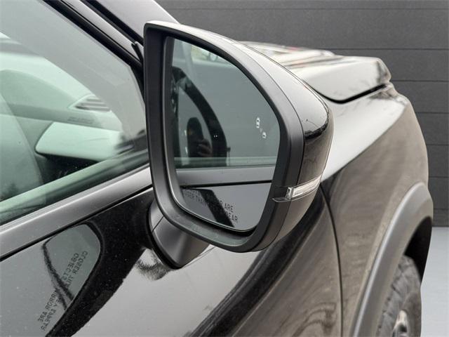 Photo of 2025 Super Black Nissan Pathfinder