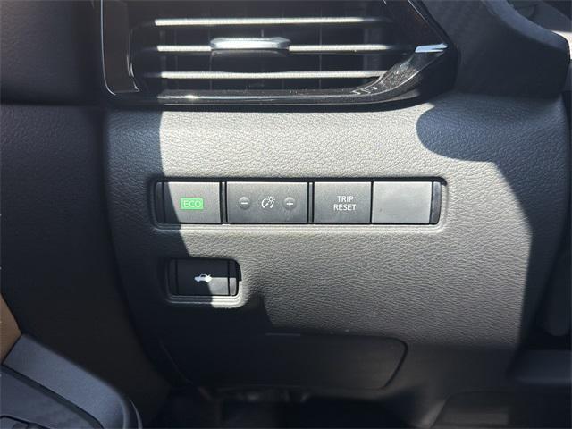 Photo of 2025 Atlantic Gray Metallic Nissan Sentra