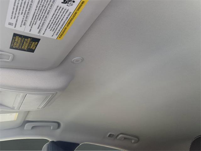Photo of 2023 Oxford White Ford Escape