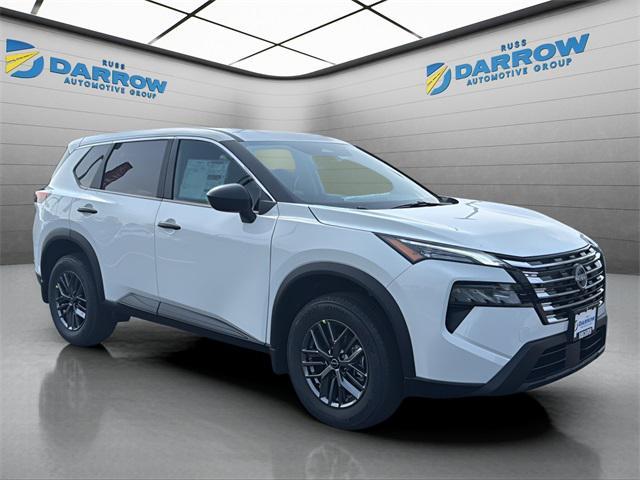 Photo of 2026 Glacier White Nissan Rogue