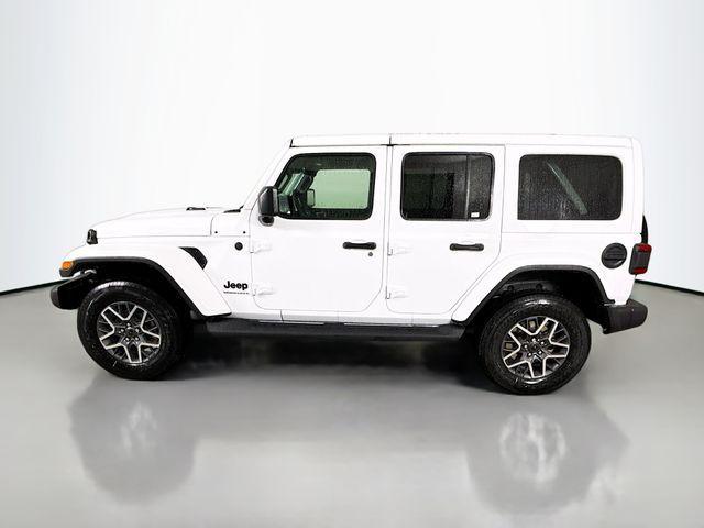 Photo of 2025 Bright White Clearcoat Jeep Wrangler