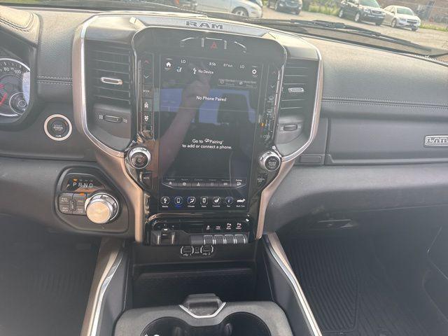 Photo of 2021 Diamond Black Crystal Pearlcoat RAM 1500