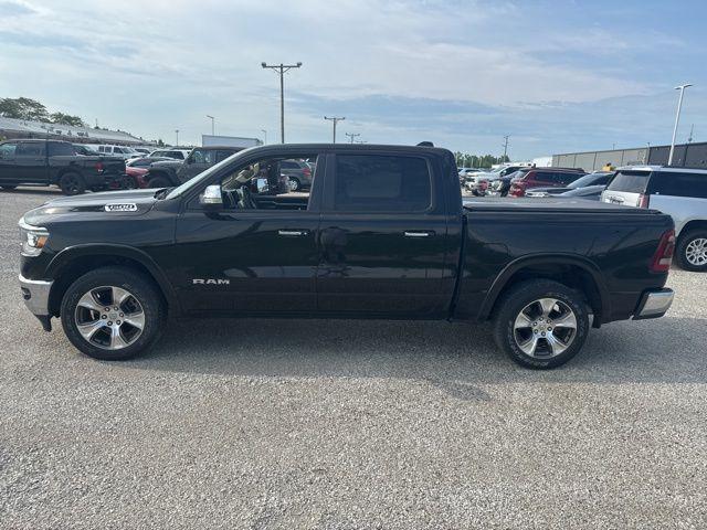 Photo of 2021 Diamond Black Crystal Pearlcoat RAM 1500