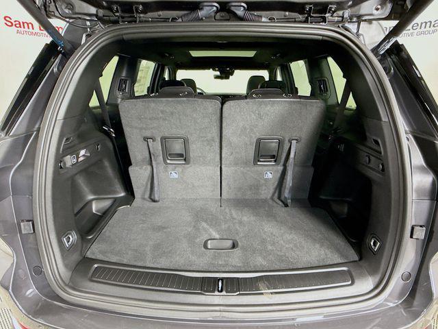 Photo of 2025 Baltic Gray Metallic Clearcoat Jeep Grand Cherokee L