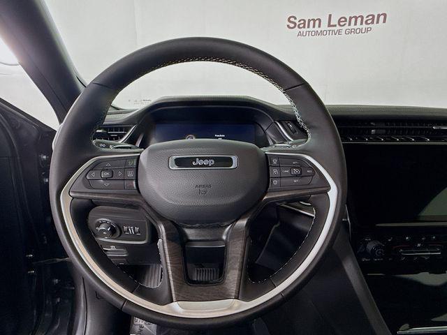 Photo of 2025 Baltic Gray Metallic Clearcoat Jeep Grand Cherokee L