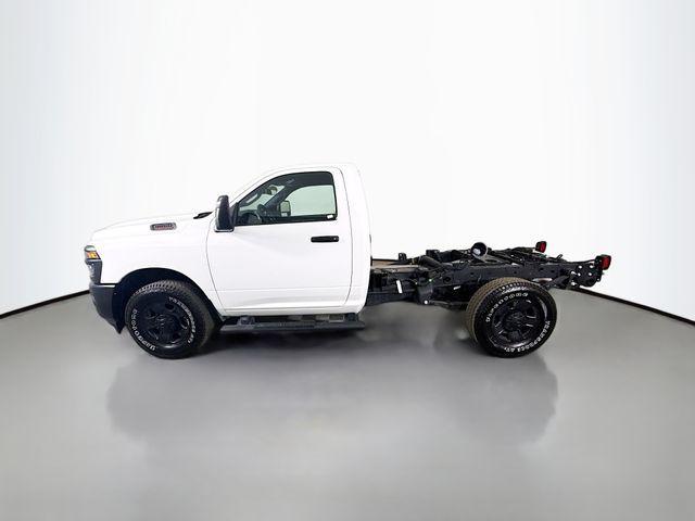 Photo of 2025 Bright White Clearcoat RAM 3500