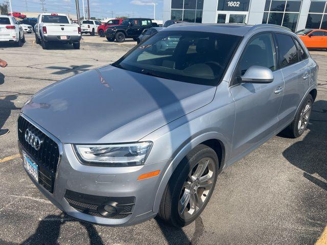Photo of 2015 Florett Silver Metallic Audi Q3