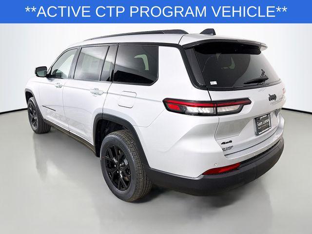 Photo of 2025 Silver Zynith Jeep Grand Cherokee L