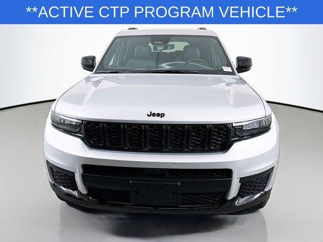 Photo of 2025 Silver Zynith Jeep Grand Cherokee L