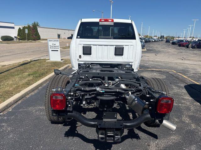 Photo of 2025 Bright White Clearcoat RAM 3500