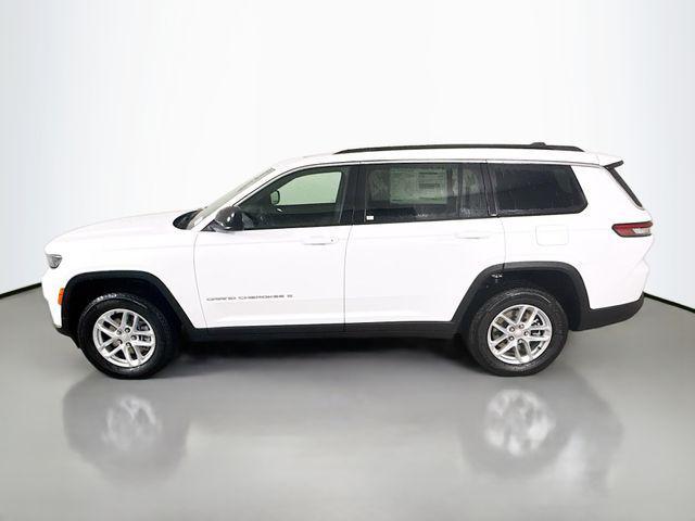 Photo of 2025 Bright White Clearcoat Jeep Grand Cherokee L