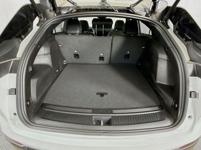 Photo of 2025 Bright White Clearcoat Jeep Wagoneer S