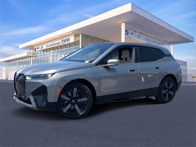 Photo of 2025 Oxide Grey Metallic BMW iX