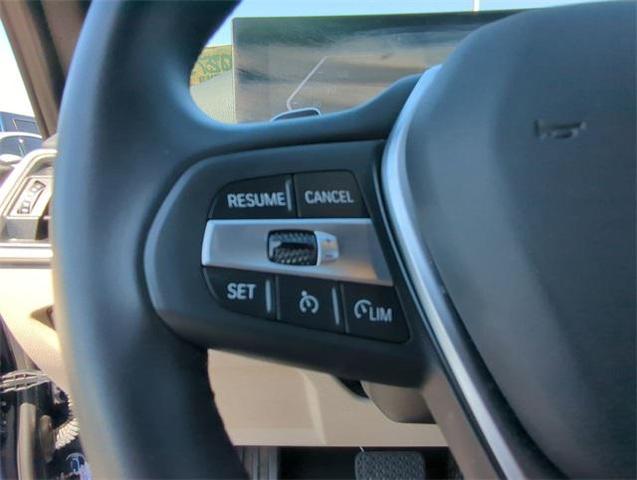 Photo of 2024 Phytonic Blue Metallic BMW 330