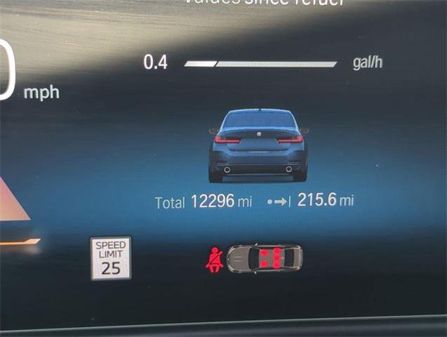 Photo of 2024 Phytonic Blue Metallic BMW 330