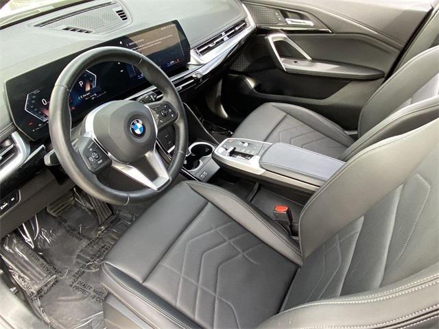 Photo of 2023 Black Sapphire Metallic BMW X1