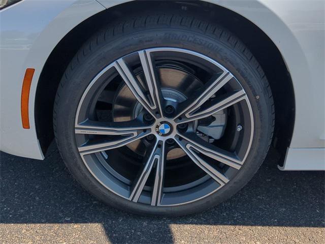 Photo of 2024 Mineral White Metallic BMW 330