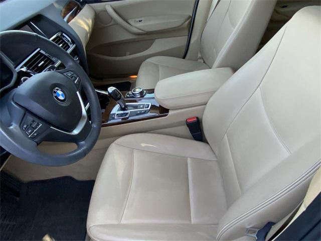 Photo of 2015 Alpine White BMW X3