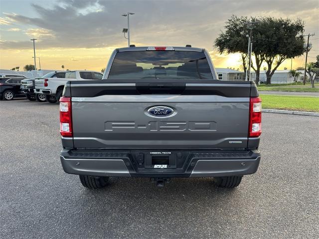 Photo of 2022 CARBONIZED GRAY METALLIC Ford F-150