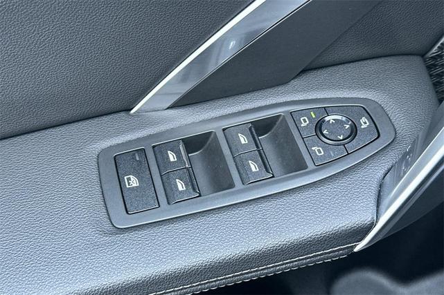 Photo of 2023 Jet Black BMW X1