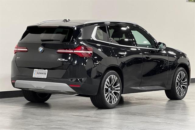 Photo of 2025 Black Sapphire Metallic BMW X3