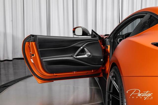 Photo of 2018 Atomic Orange Opaco Ferrari 812 Superfast