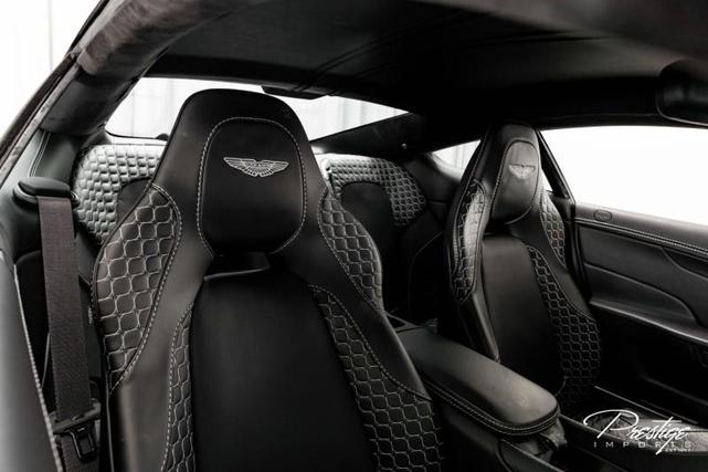 Photo of 2014 Onyx Black Aston Martin Vanquish