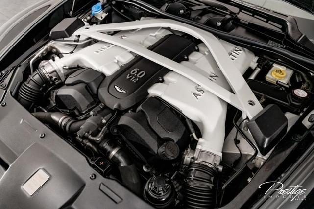 Photo of 2014 Onyx Black Aston Martin Vanquish