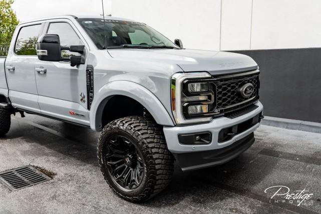Photo of 2025 Glacier Gray Metallic Tri-Coat Ford F-250