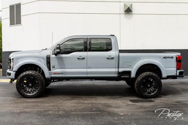 Photo of 2025 Glacier Gray Metallic Tri-Coat Ford F-250