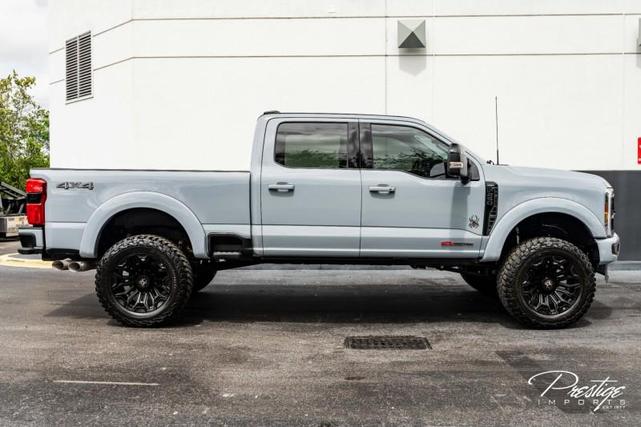 Photo of 2025 Glacier Gray Metallic Tri-Coat Ford F-250