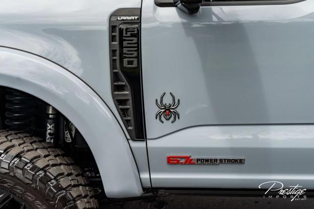 Photo of 2025 Glacier Gray Metallic Tri-Coat Ford F-250