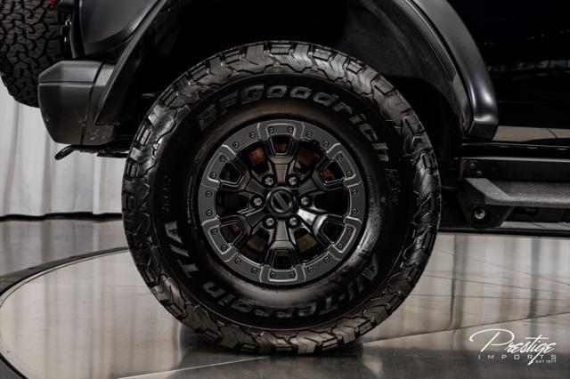 Photo of 2022 Shadow Black Ford Bronco